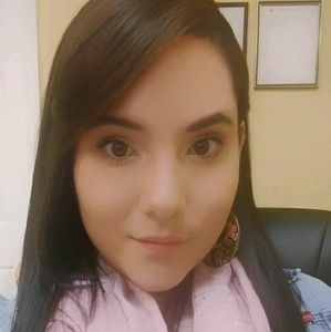 Meet your Posher, Dani